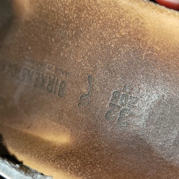 Birkenstock silver 100% leather upper adjustable straps  child sz 32 - Picture 7 of 8